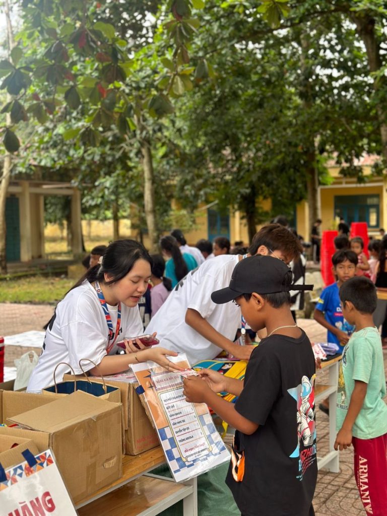 73b165078a24648bd782f8650f6e901f